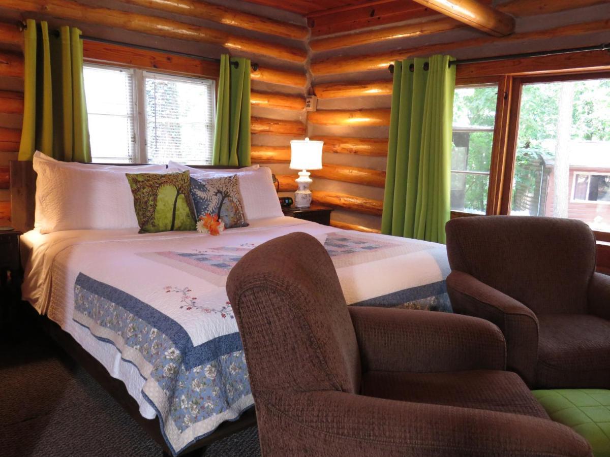 Tall Pines Locanda Eureka Springs